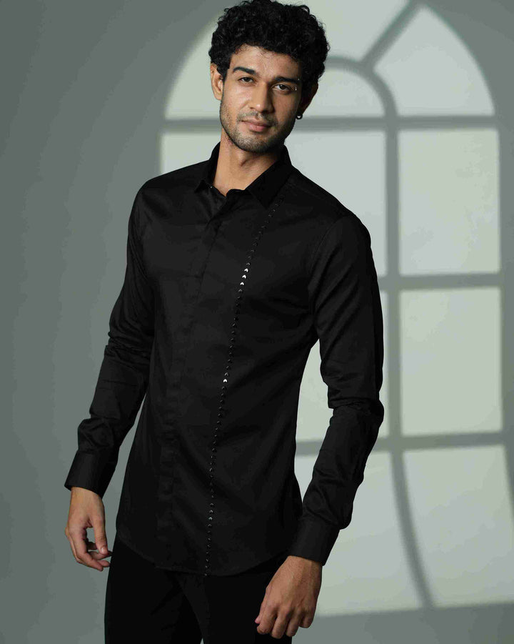 Black Shirt with Single Arrow Line