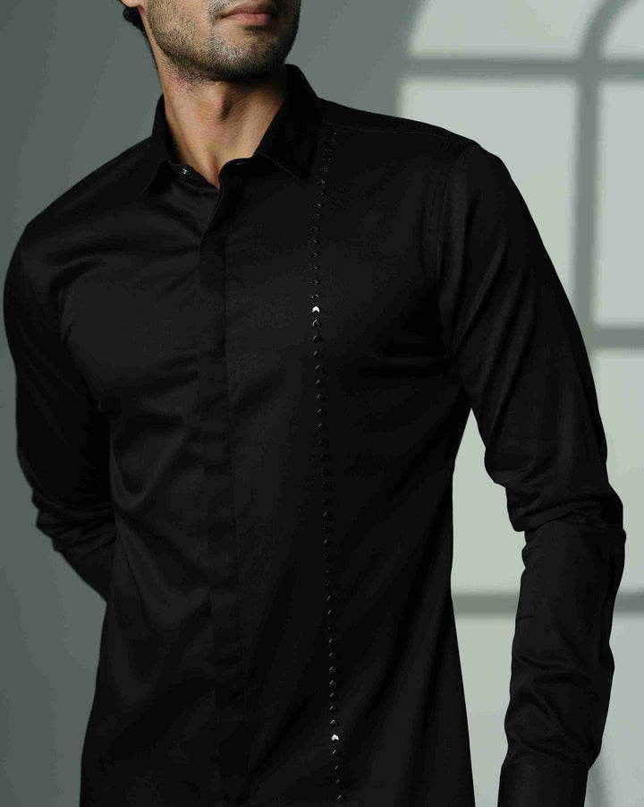 Black Shirt with Single Arrow Line
