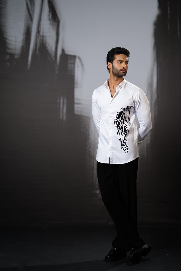 WHITE SHIRT WITH BLACK CUTDANA HAND EMBROIDERED HORSE