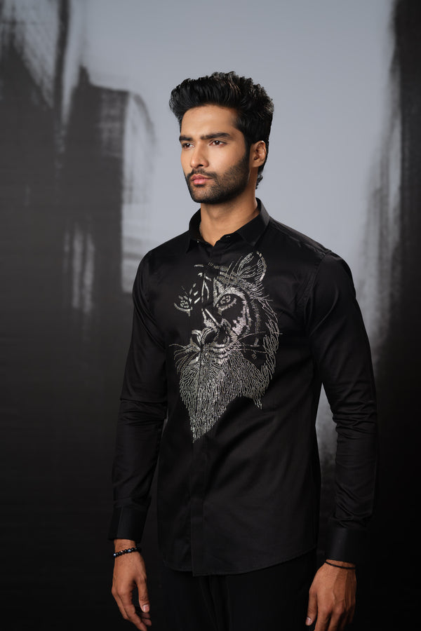 BLACK SHIRT WITH SILVER HAND EMBROIDERED LION FACE