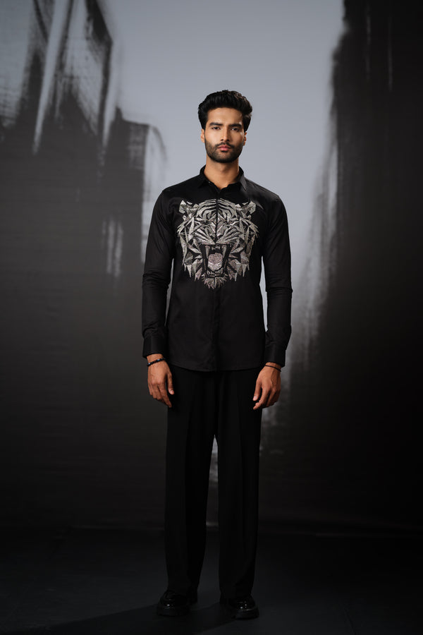 BLACK SHIRT WITH CUTDANA HAND EMBROIDERED 3D TIGER FACE