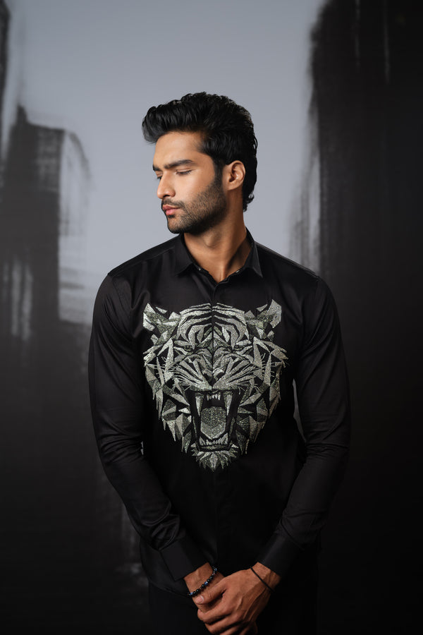 BLACK SHIRT WITH CUTDANA HAND EMBROIDERED 3D TIGER FACE