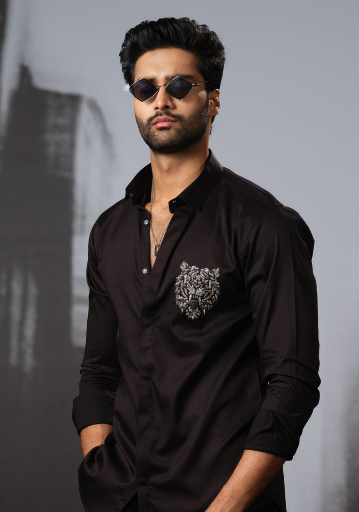 BLACK SHIRT WITH CUTDANA HAND EMBROIDERED 3D TIGER FACE POCKET SQUARE