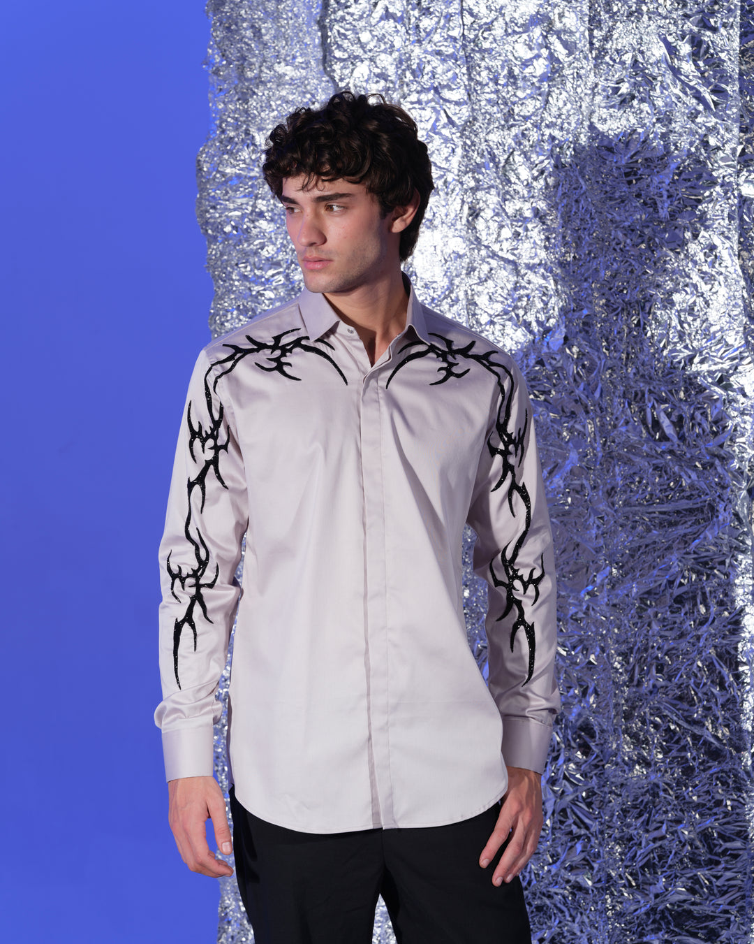 GREY SHIRT WITH HAND EMBROIDERED BLACK GOTHIK ON SHOULDER AND SLEEVES