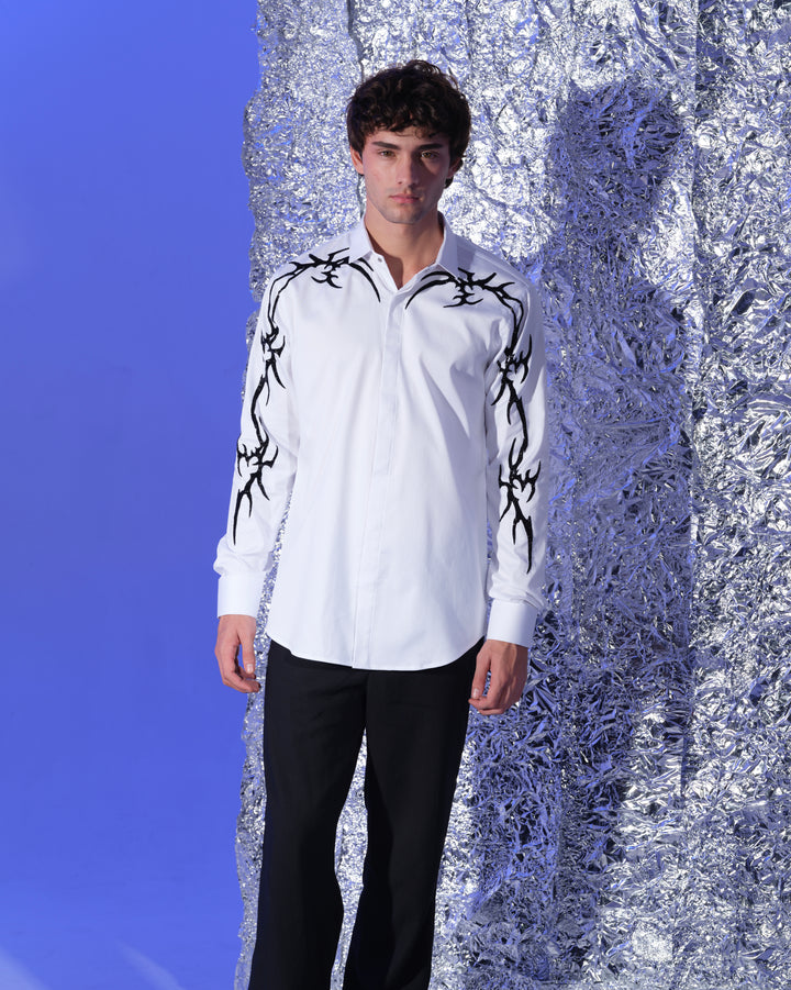 WHITE SHIRT WITH HAND EMBROIDERED BLACK GOTHIK ON SHOULDER AND SLEEVES