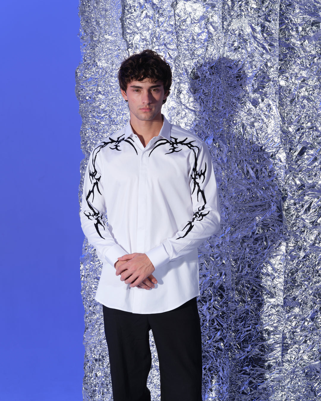 WHITE SHIRT WITH HAND EMBROIDERED BLACK GOTHIK ON SHOULDER AND SLEEVES