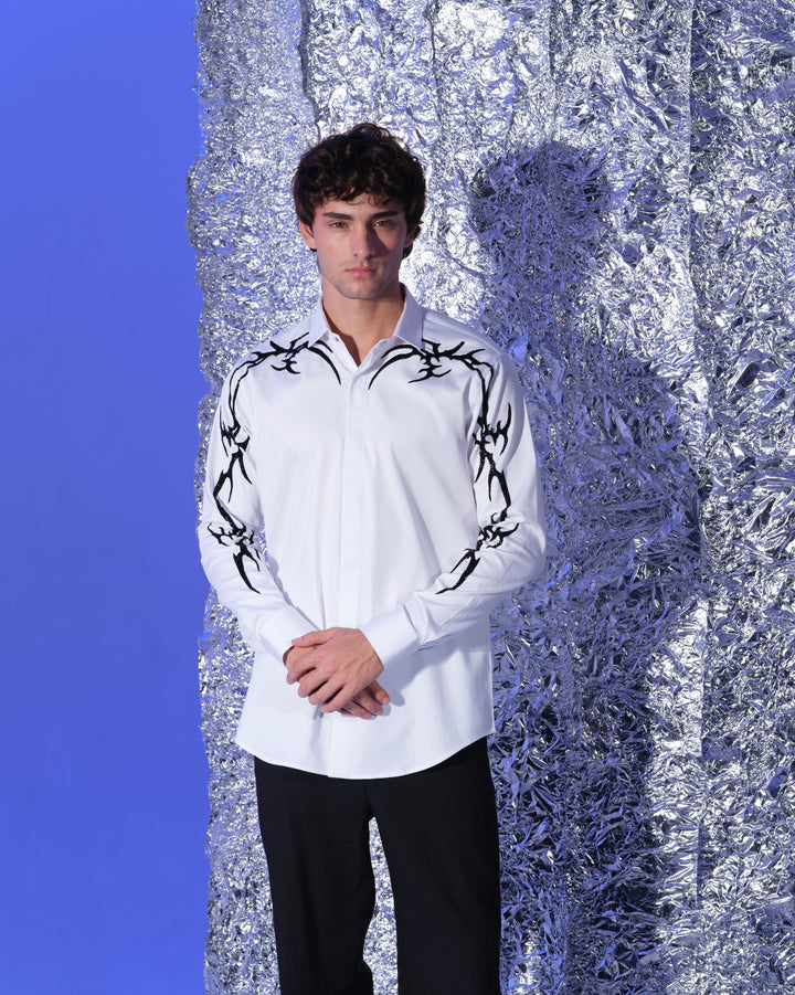 WHITE SHIRT WITH HAND EMBROIDERED BLACK GOTHIK ON SHOULDER AND SLEEVES