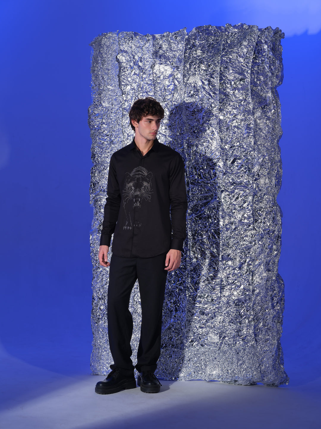 BLACK SHIRT WITH HAND EMBROIDERED SILVER WALKING PANTHER