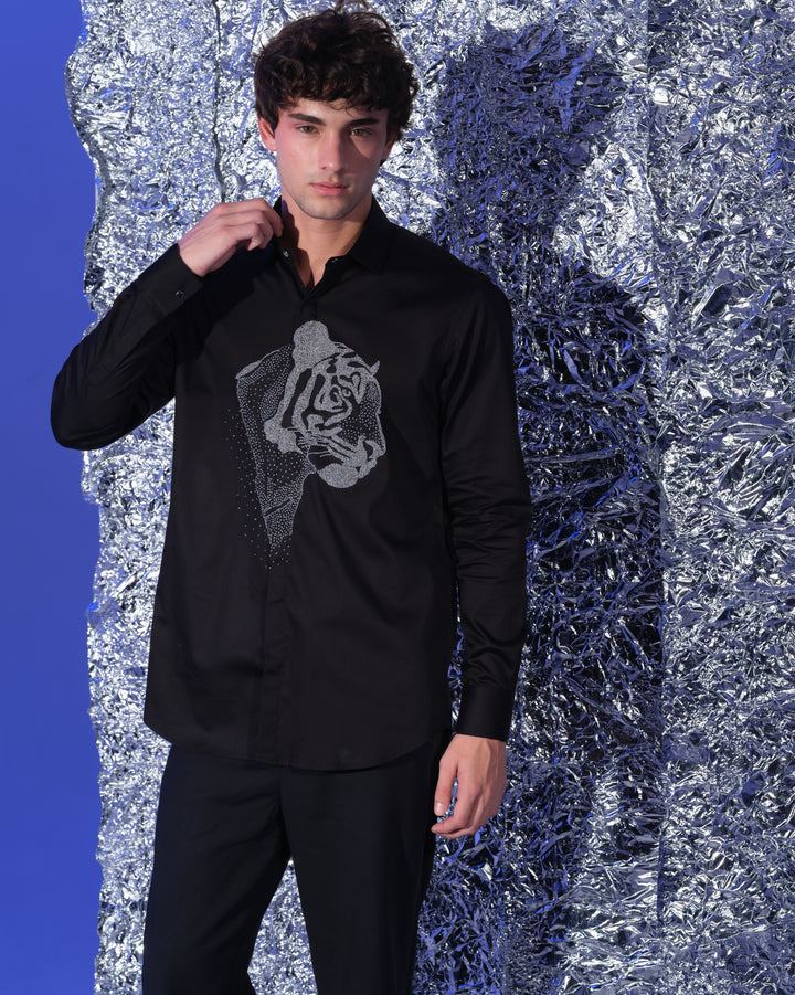 BLACK SHIRT WITH HAND EMBROIDERED SILVER POTH CENTER TIGER FACE