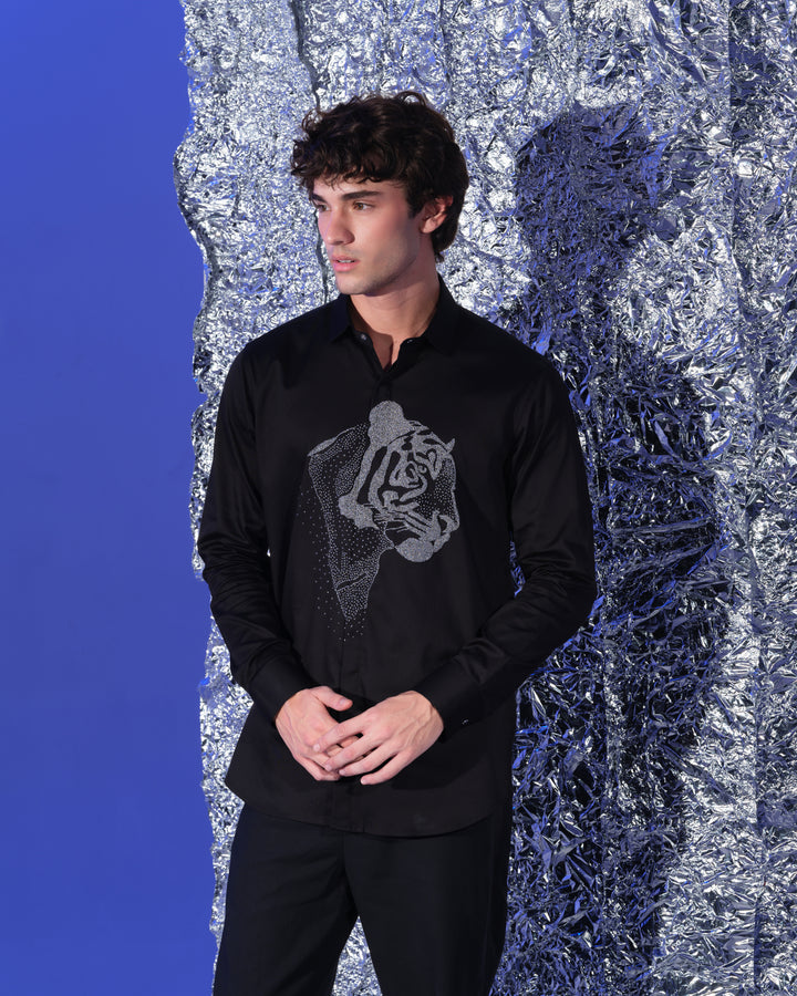 BLACK SHIRT WITH HAND EMBROIDERED SILVER POTH CENTER TIGER FACE