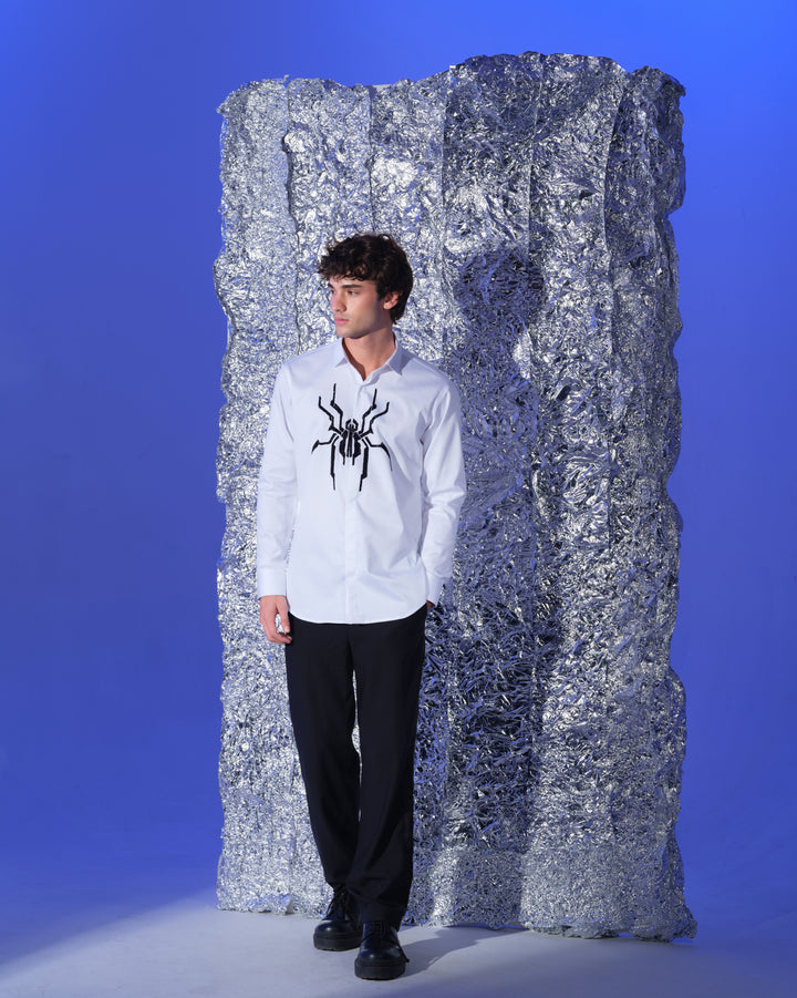 WHITE SHIRT WITH HAND EMBROIDERED BLACK CUTDANA CENTER SPIDER