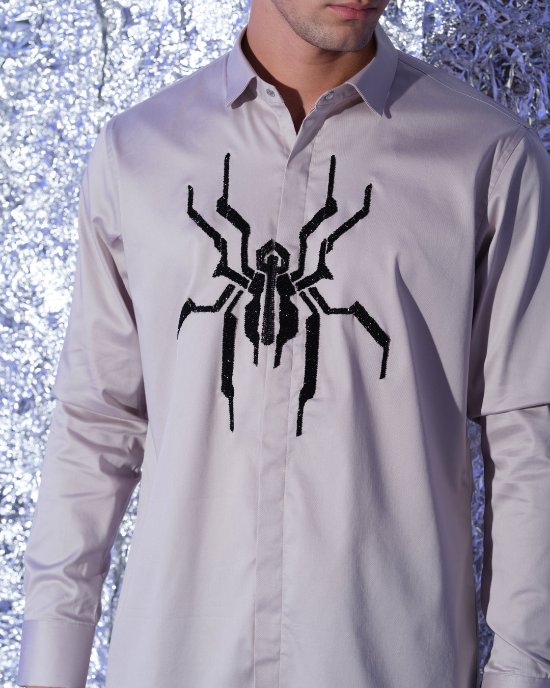 GREY SHIRT WITH HAND EMBROIDERED BLACK CUTDANA CENTER SPIDER