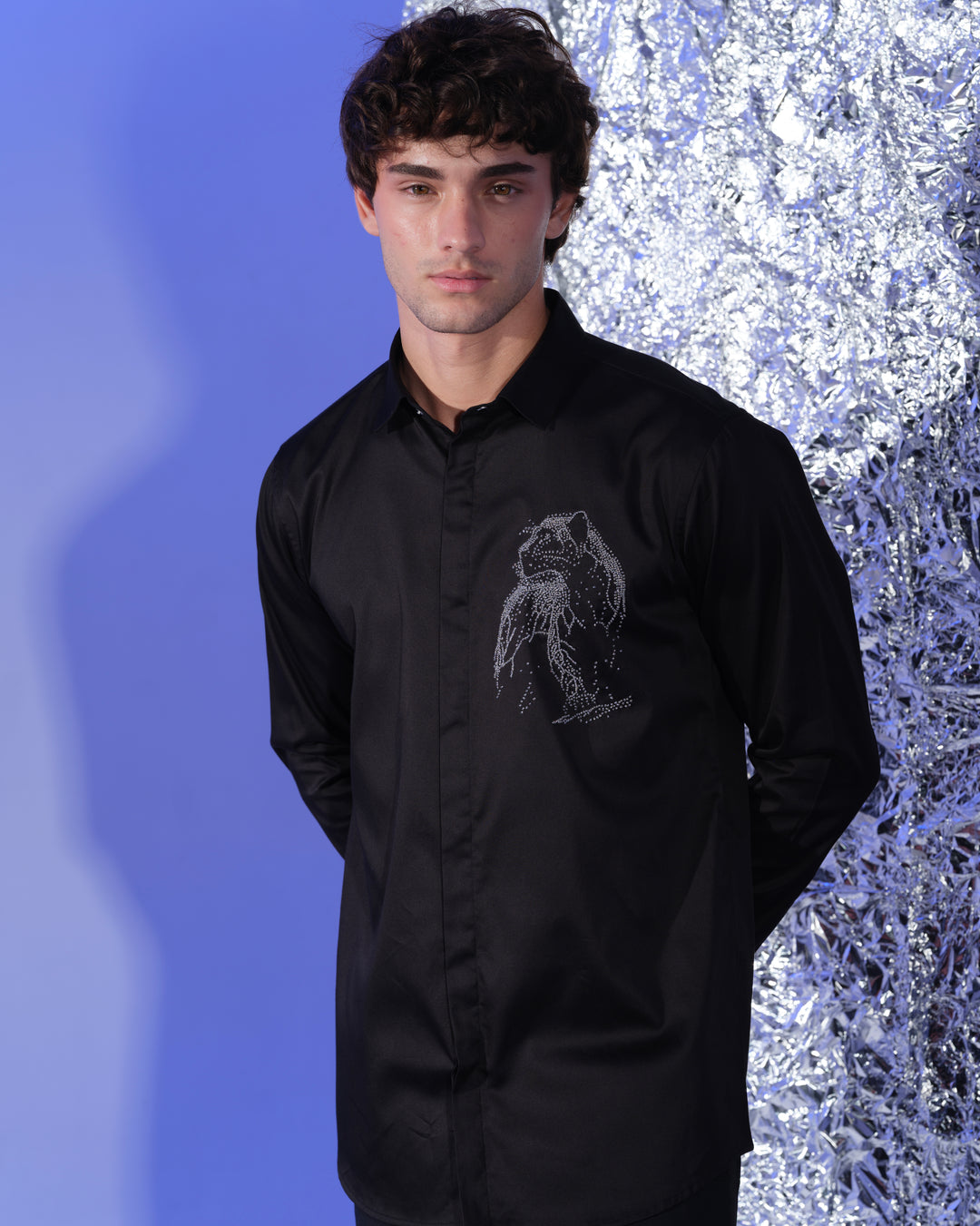 BLACK SHIRT WITH HAND EMBROIDERED SILVER PANTHER POCKET SQUARE