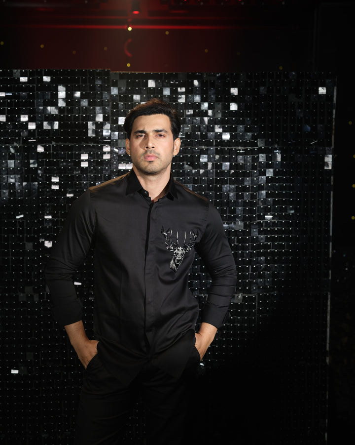 Black shirt with hand embroided 3D Rendeer Pocket square